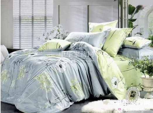 紫羅蘭生機(jī)睡眠有道更換床品的N種理由