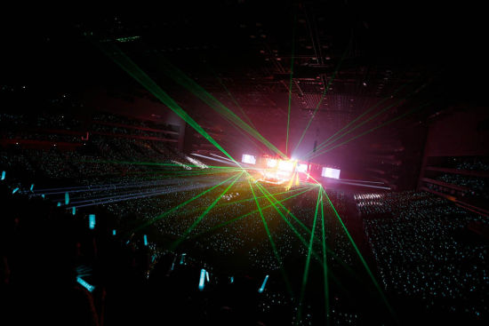 SHINee�ձ�Ѳ����10�f�^��