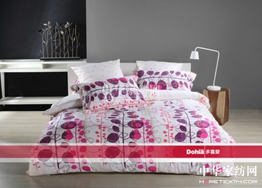 多喜愛床品領(lǐng)銜百花時尚