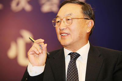 柳傳志:奮斗初期勿將錢財與尊嚴掛鉤