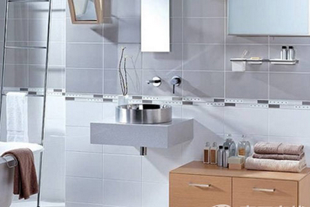 �������ĝ���С�lԡ�g�ռ{��÷��t