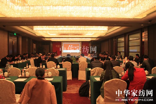 2013�Ї�(gu��)��q������̰l(f��)չՓ�������|����(ch��ng)