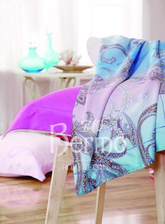 ���zɫ��ǰ��:���x2014����ɫ������څ��