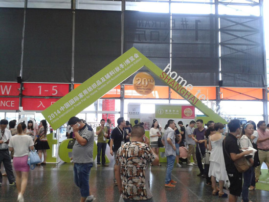 �����Ϻ��Ҽ�չ�����O������ 47000��I����