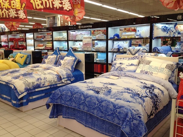 雨蘭江西景德鎮(zhèn)專廳開(kāi)業(yè)