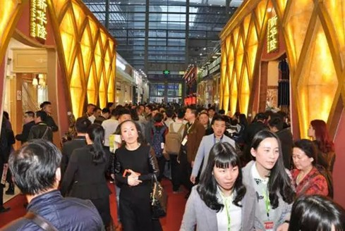 黃錦權:引進國際大獎帶動行業水平