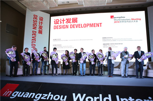 2015�V�݇��H�OӋ�ܣ�12���𺳵ǈ���