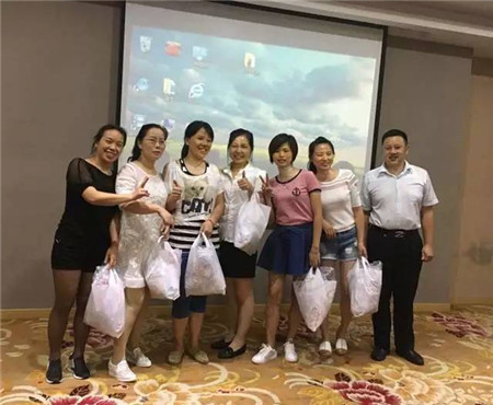 PʢҼ2016ﶬƷӖȫѲվꖣAMĻ