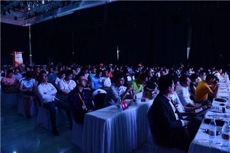 ���M(j��n)ԭ��(chu��ng)�O(sh��)Ӌ�Ǖr����ͩ�}ȫ�����ϻ��ˆ���