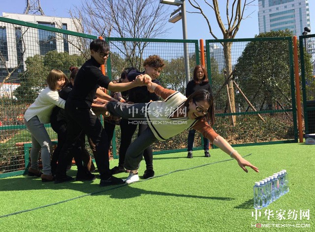 �Pʢ�Ҽ�2017������Ʒȫ��Ѳ����Ӗ������һվ�ڽ�����ʽ���_�Ļ��