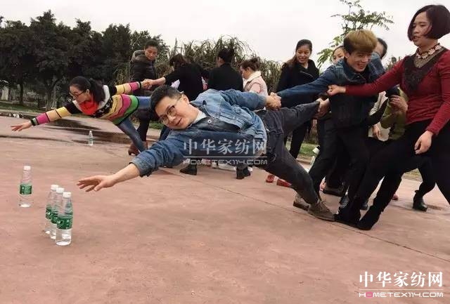 �Pʢ�Ҽ�����������Ӣ�R����ɽ�������@�����£�