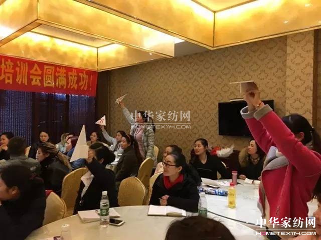 �Pʢ�Ҽ�����������Ӣ�R����ɽ�������@��������