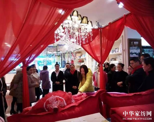 �Pʢ�Ҽ�����������Ӣ�R����ɽ�������@��������