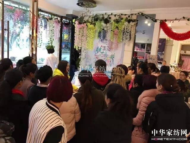 �Pʢ�Ҽ�����������Ӣ�R����ɽ�������@��������