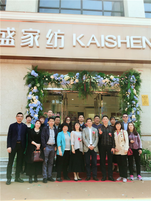 �Ԛ⣡��Ĳ��Ȼ�����@ôһ�ҳ���Pʢ�Ҽ��w��!