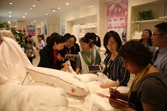 凱盛家紡“愛的行跡”2017秋冬新品發(fā)布會圓滿禮成!榮耀35年!