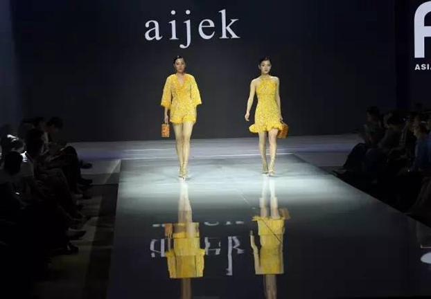 �������ģ��˼�������ޕr(sh��)�������¸߶ȡ���2017���ޕr(sh��)��(li��n)�ϕ�(hu��)�Ї�(gu��)���(hu��)�ں������_(k��i)