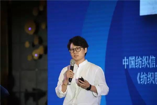 �������B(t��i)�µąf(xi��)ͬ��(chu��ng)���c�r(ji��)ֵ���죬2017�Ї�������(chu��ng)�����•�a(ch��n)Ʒ����ڸ��ݳɹ��e��