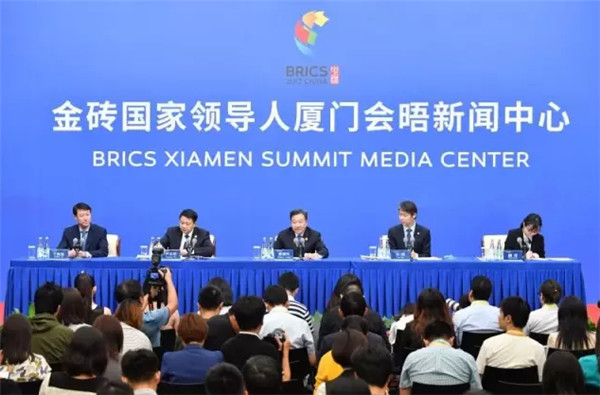 ��u���ҹ���Փ�����f������������̖