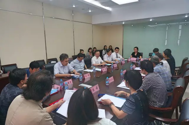 �Ҹ�������ζϯ����ͨ������������300���Ҽ��aƷ��Ů�����