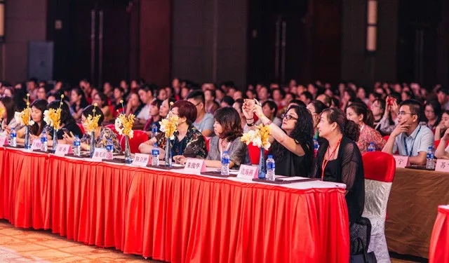 �����@����Ʒ�l�����������J�R�Pʢ��