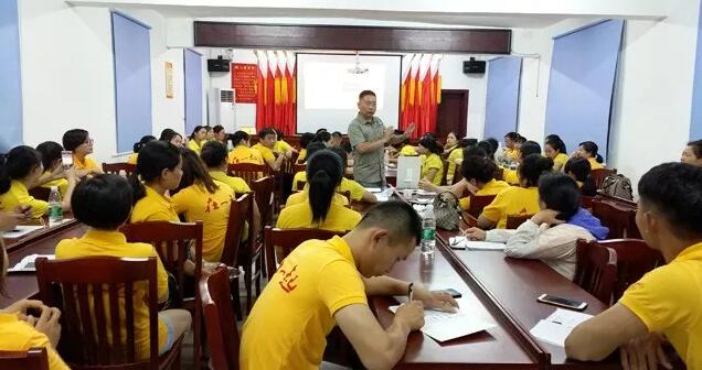 凱盛家紡2018夏季培訓(xùn)會|這次我們登上了衡山