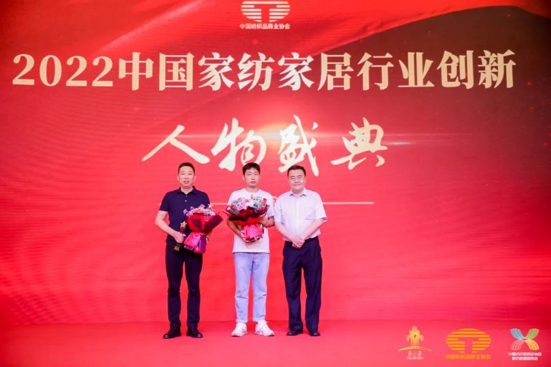 䁾֮͌·(sh)F(xin)|(zh)l(f)չ--2022Ї(gu)(yng)朴(hu)ͨ¡e