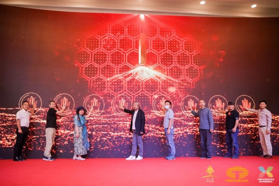 䁾֮͌·(sh)F(xin)|(zh)l(f)չ--2022Ї(gu)(yng)朴(hu)ͨ¡e