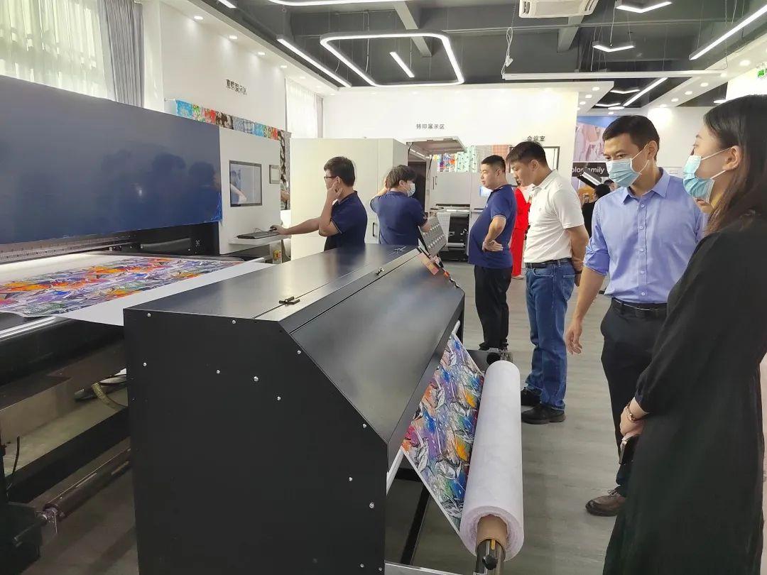 ��ʼ���Ʒ���aӡˇչʾ���ĳɹ���Ļ���F���l������ذ���Ʒ