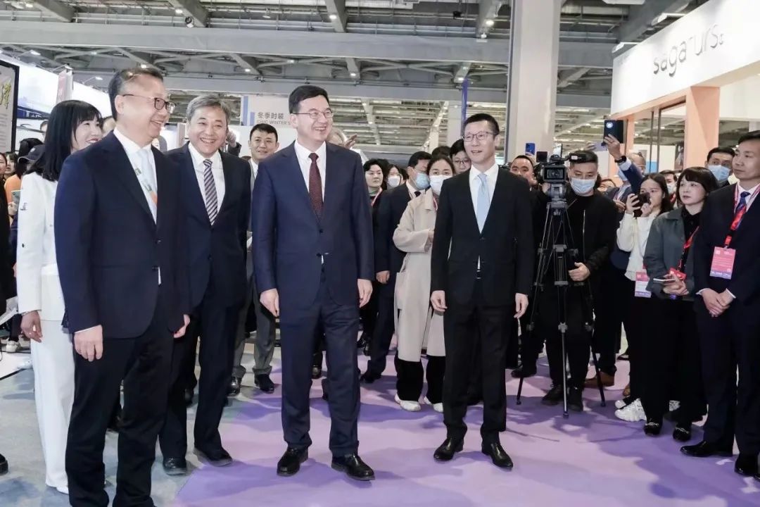 力為華夏添錦繡，織就神州好生活！2023中國紡聯(lián)春季聯(lián)展開幕式暨棉紡消費(fèi)季活動啟動儀式舉行