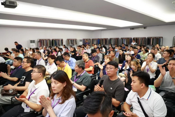 &ldquo;星光&rdquo;賦能，激發(fā)行業(yè)新活力！2023中國面料之星發(fā)布會再展芳華與榮耀