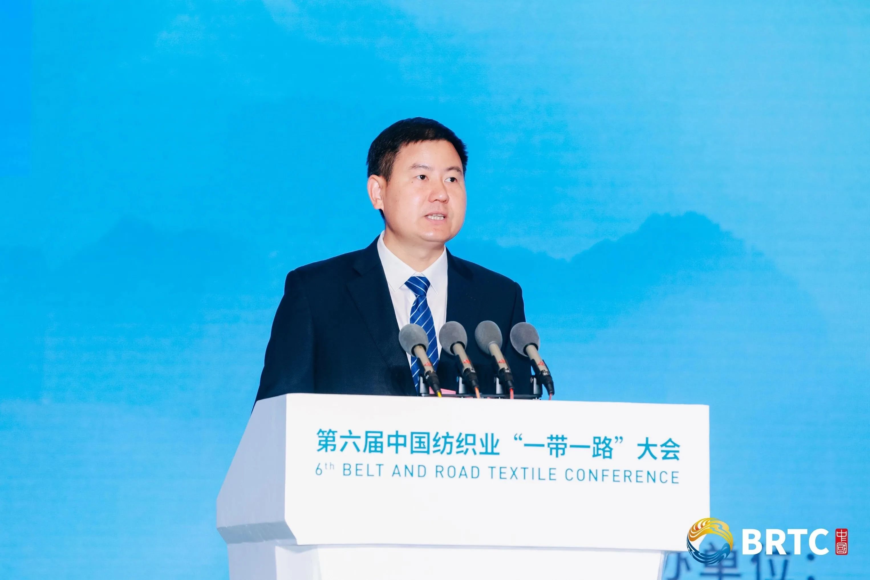 共創全球紡織合作新未來！第六屆中國紡織業&ldquo;一帶一路&rdquo;大會成功召開