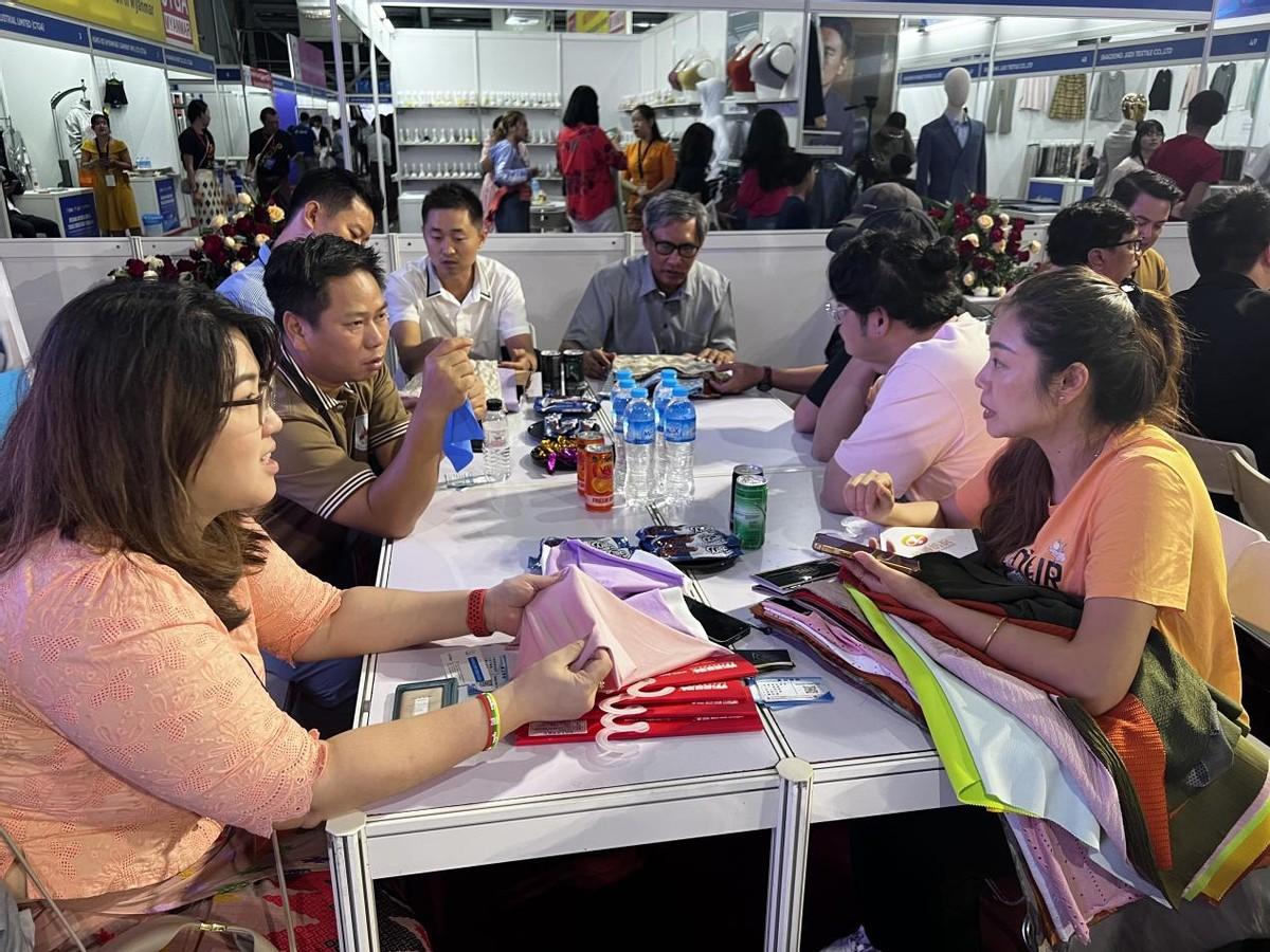 四館齊開、商客云涌--第31屆中國(杭州)國際紡織服裝供應鏈博覽會盛大開幕