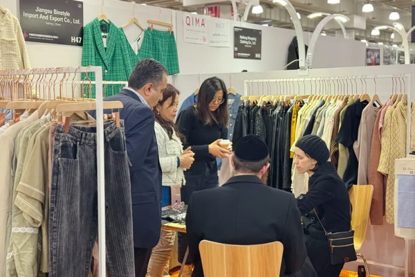 繁花似錦  如期而至 2024中國(guó)紡織品服裝貿(mào)易展覽會(huì)（紐約）盛大啟幕