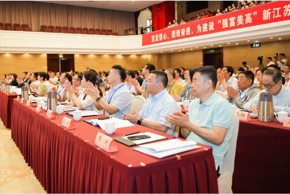 江蘇省紡織工業協會召開第五次會員代表大會，周勇當先新一任會長