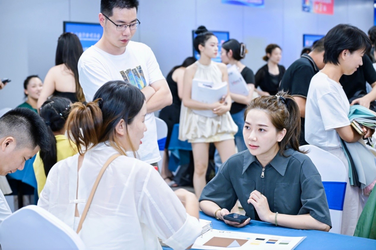向世界問好！&ldquo;中國時尚女裝面料第一站&rdquo;榮耀啟航