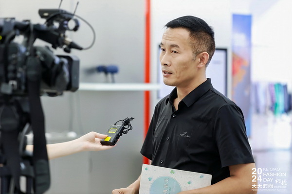 紡織服裝電商如何做？行業專家為企業帶來直播銷售的秘訣！