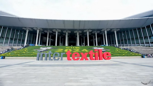 超10萬名觀眾參觀2024intertextile秋冬面輔料展 | 2025上海、深圳兩地三展新程再啟