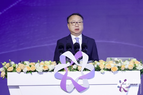 &ldquo;時(shí)尚境界 新質(zhì)未來&rdquo;--2024第七屆世界布商大會(huì)于柯橋舉行
