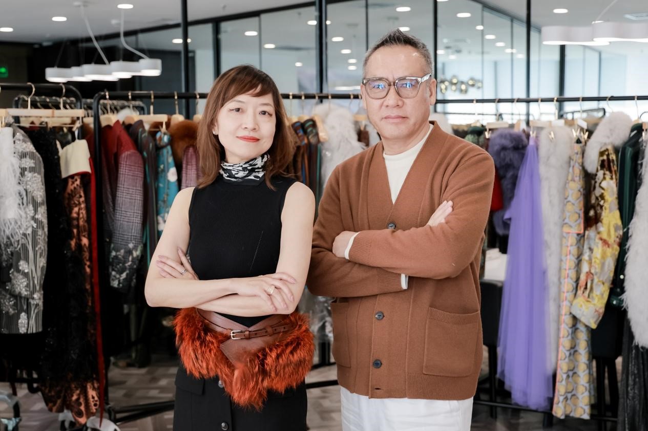  攜手玖姿JUZUI創意總監王陶Taoray Wang 老錢皮草紐約時裝周成新貴