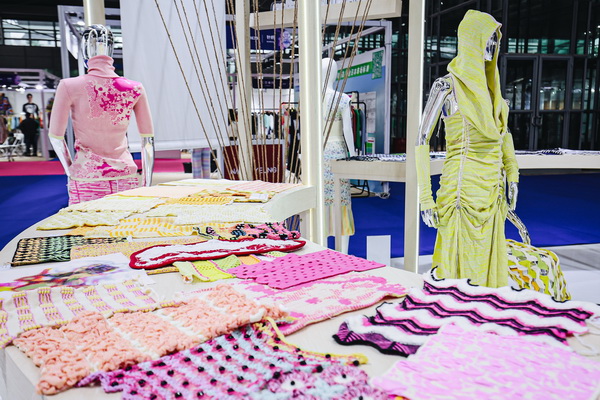 潮涌鵬城，開啟時尚 &ldquo;超鏈接&rdquo;丨第30屆FASHION SOURCE時尚之源深圳展、AW25深圳原創時裝周盛大啟幕