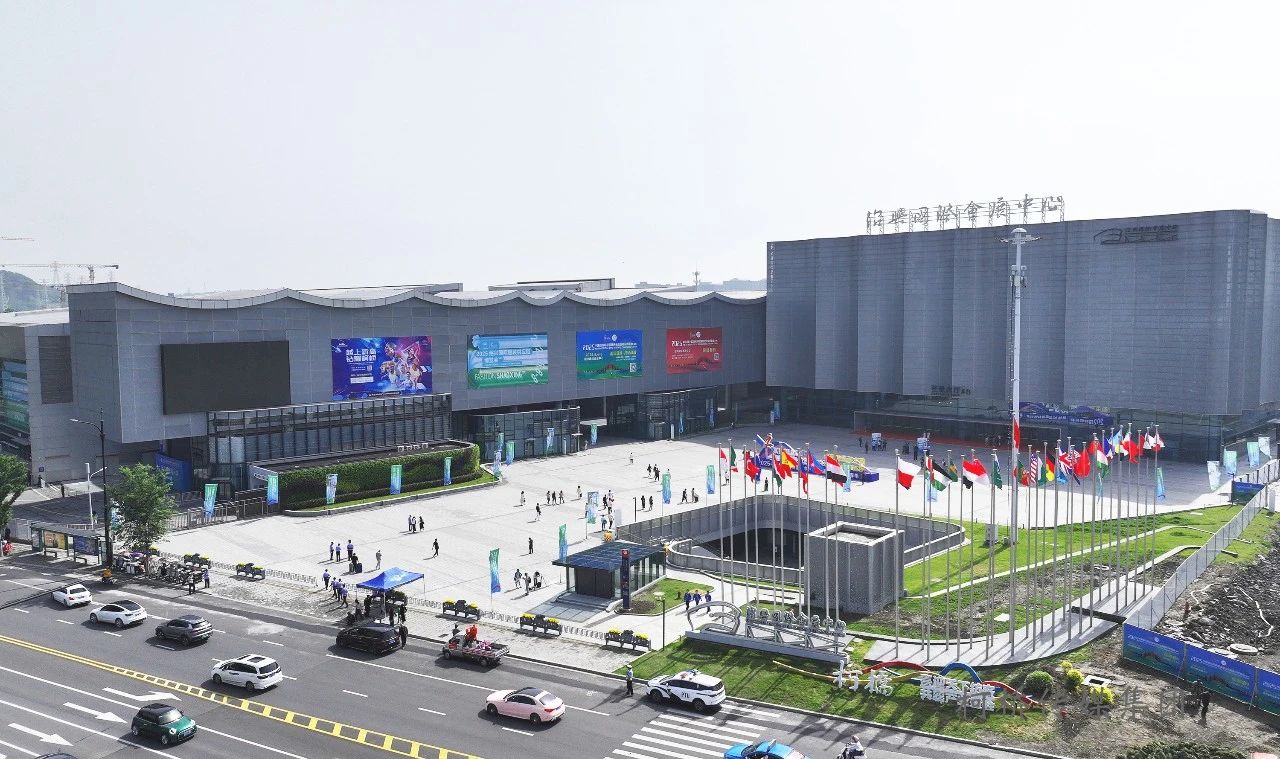 新形勢、新機遇，2025柯橋春季國際紡博會拉開帷幕，全方位展示中國紡織發(fā)展的強韌