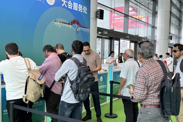 新形勢、新機遇，2025柯橋春季國際紡博會拉開帷幕，全方位展示中國紡織發(fā)展的強韌