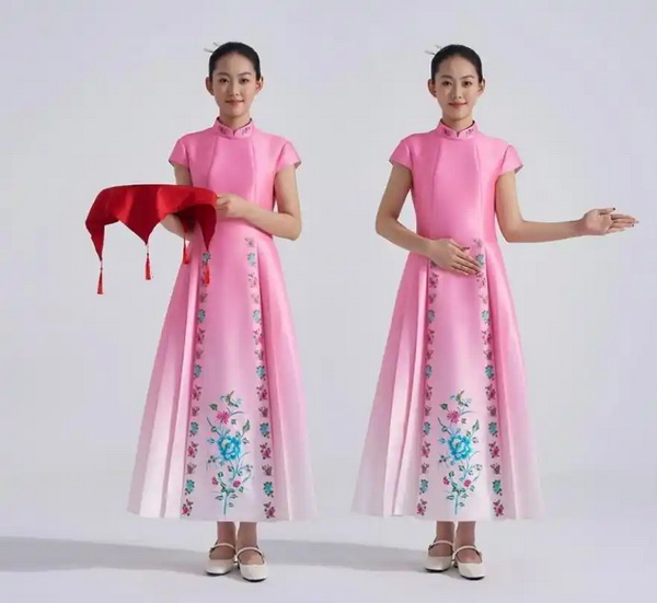 第十五屆全運會頒獎禮服發(fā)布：馬面裙、三藍繡、旗袍領，非遺元素彰顯灣區(qū)魅力