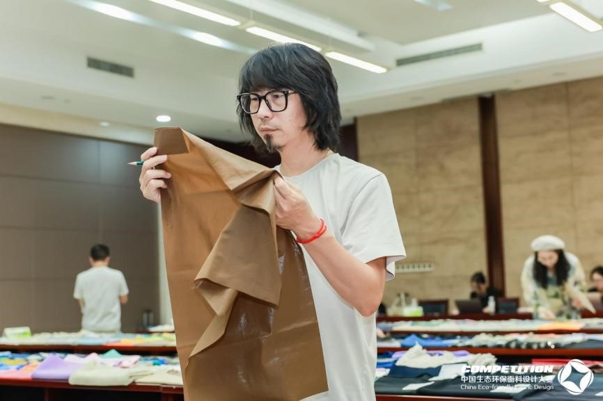 2800款面料&ldquo;綠動時尚&rdquo;，2025第八屆中國生態環保面料設計大賽評審會在盛澤舉辦！