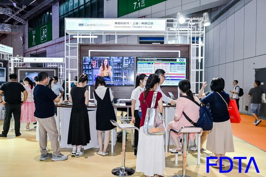 從數據決策到虛擬織布，數字時尚創新空間貫通紡織全鏈數智升級！