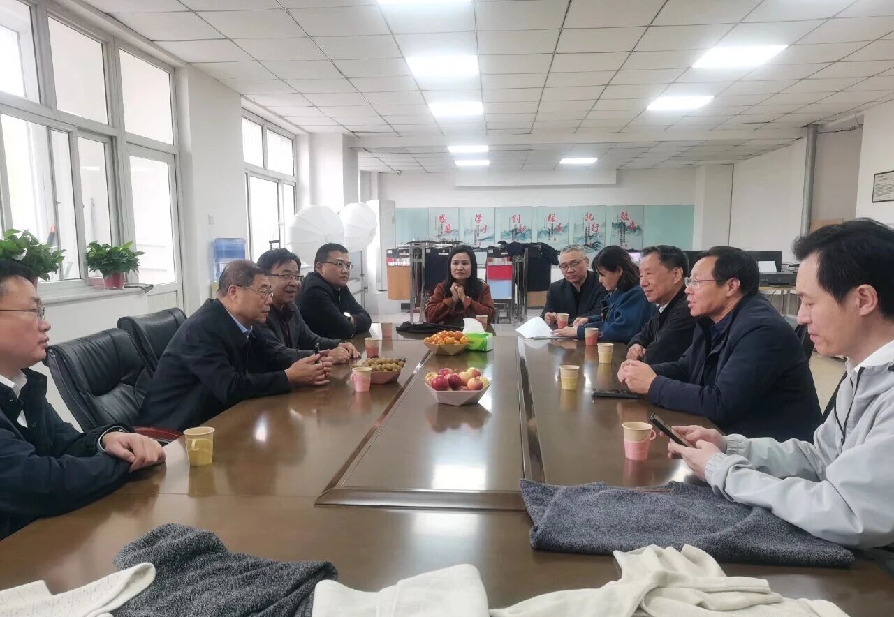河北省工信廳領導調研清河兩家羊絨企業關注與石家莊紡織企業攜手創新發展
