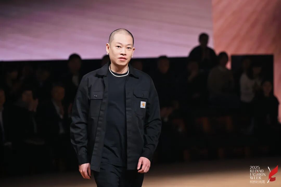 2025柯橋時尚周（秋季）啟幕！十年織夢，時尚共鳴&ldquo;洄響&rdquo;千年紡都
